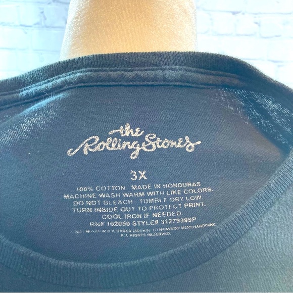 The Rolling Stones Women’s T-Shirt, Size 3X - Picture 5 of 5